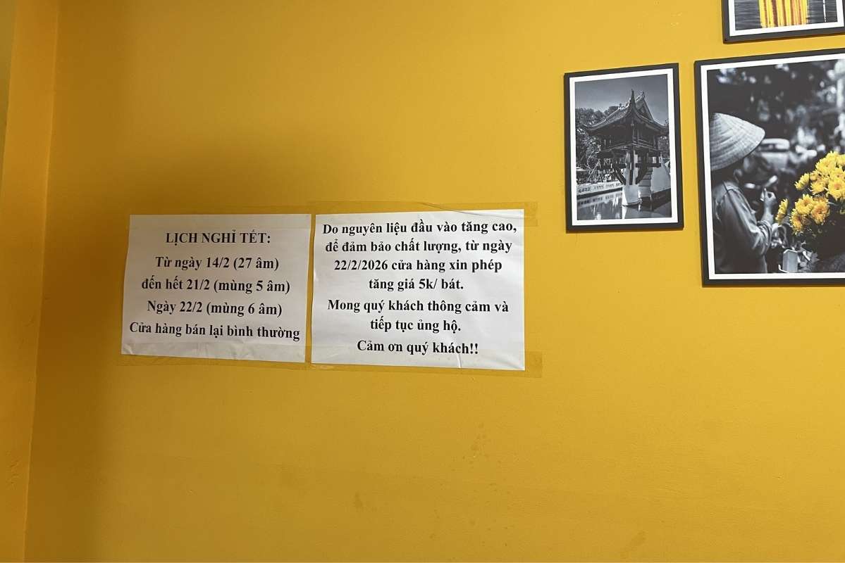 Cửa hàng kinh doanh dịch vụ ăn uống đã thông báo tăng giá ngay sau Tết Nguyên đán. Ảnh: Thanh Bình 