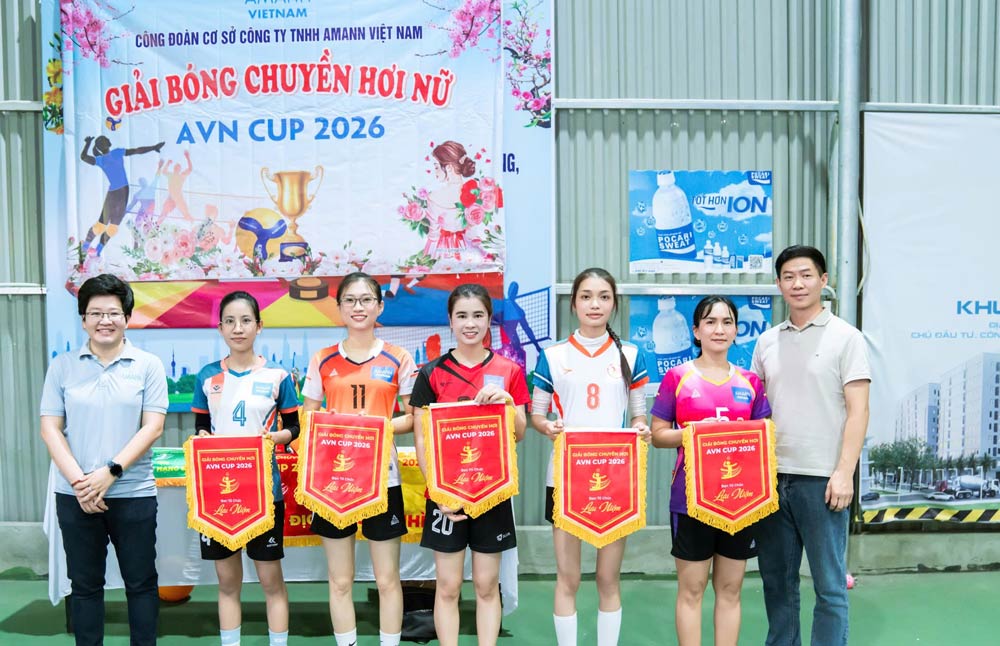 The grassroots trade union of AMANN Vietnam Co., Ltd. organizes the men's football tournament and the women's volleyball tournament AVN CUP 2026. Photo: Da Nang Trade Union