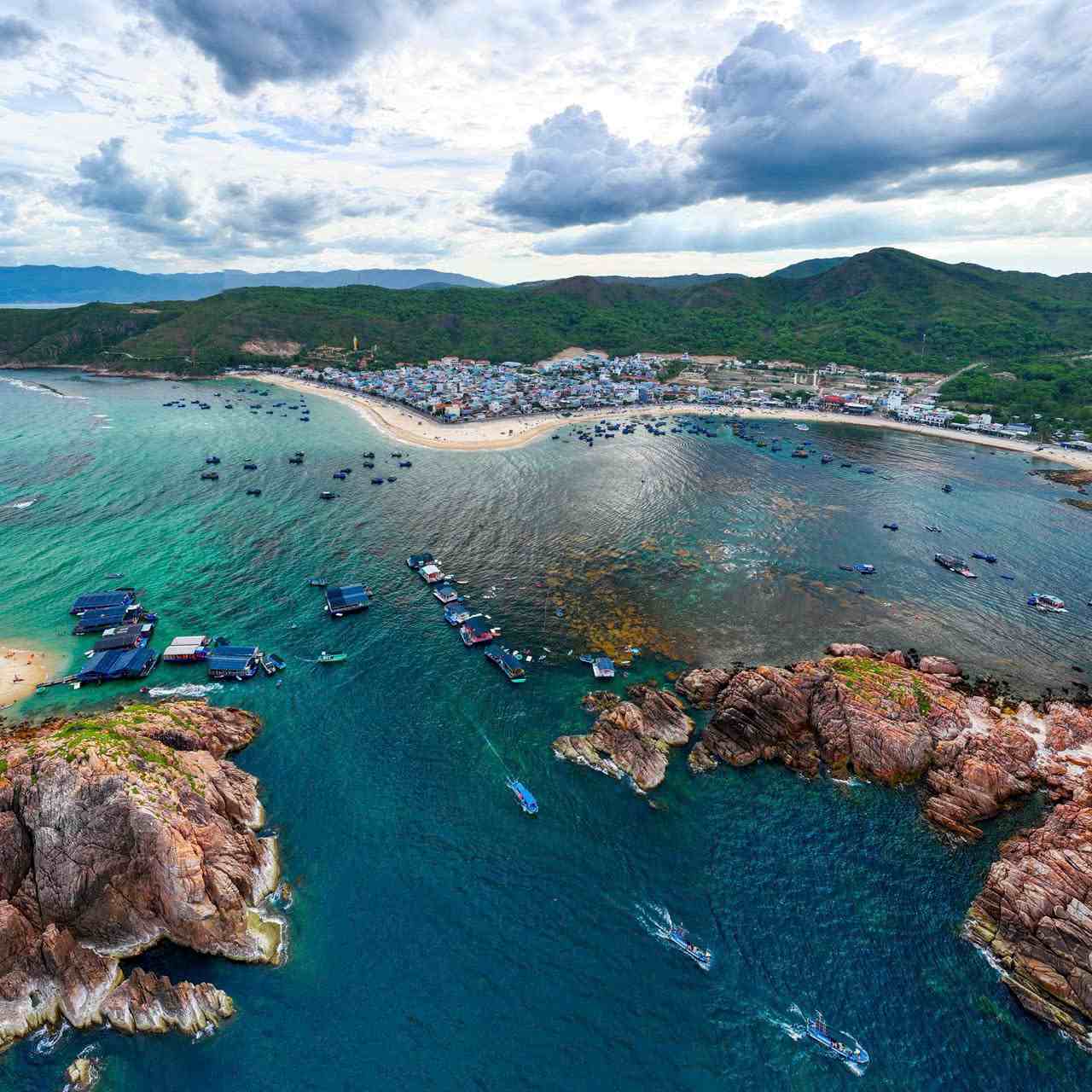 Vẻ đẹp miền biển Gia Lai. Ảnh: THANH TUẤN