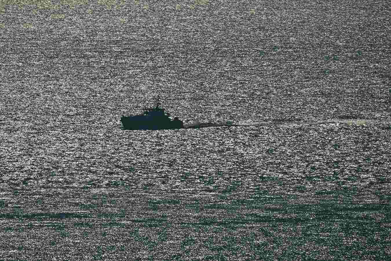 The English Channel seen from the UK side. In the past month, nearly 100 Russian ships have passed through the strait even though the UK has ordered the military to board for inspection. Photo: AFP