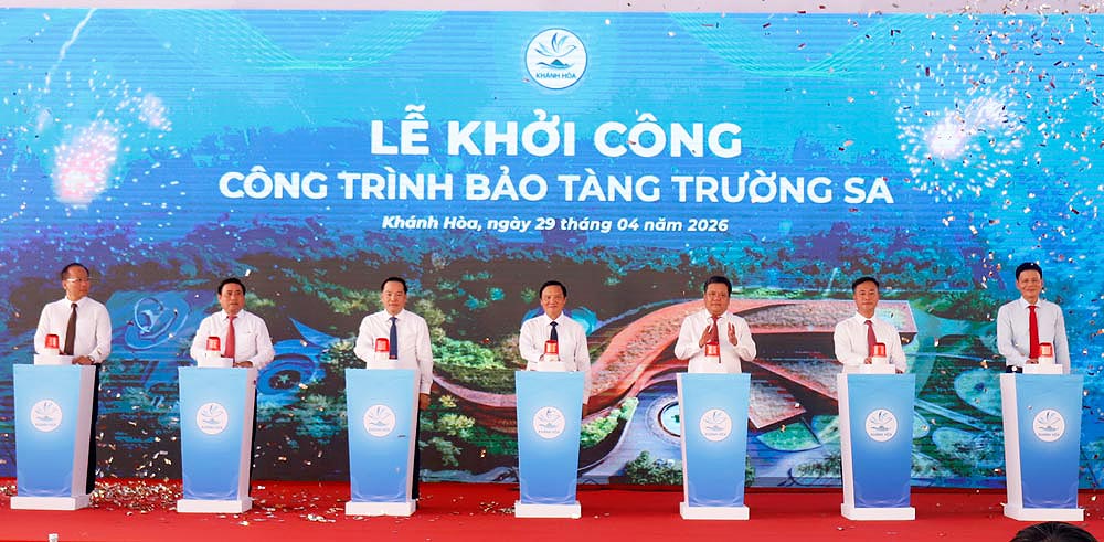 The Truong Sa Museum project was started right on the occasion of the 51st anniversary of the Liberation of the Truong Sa archipelago. Photo: Cong Sang
