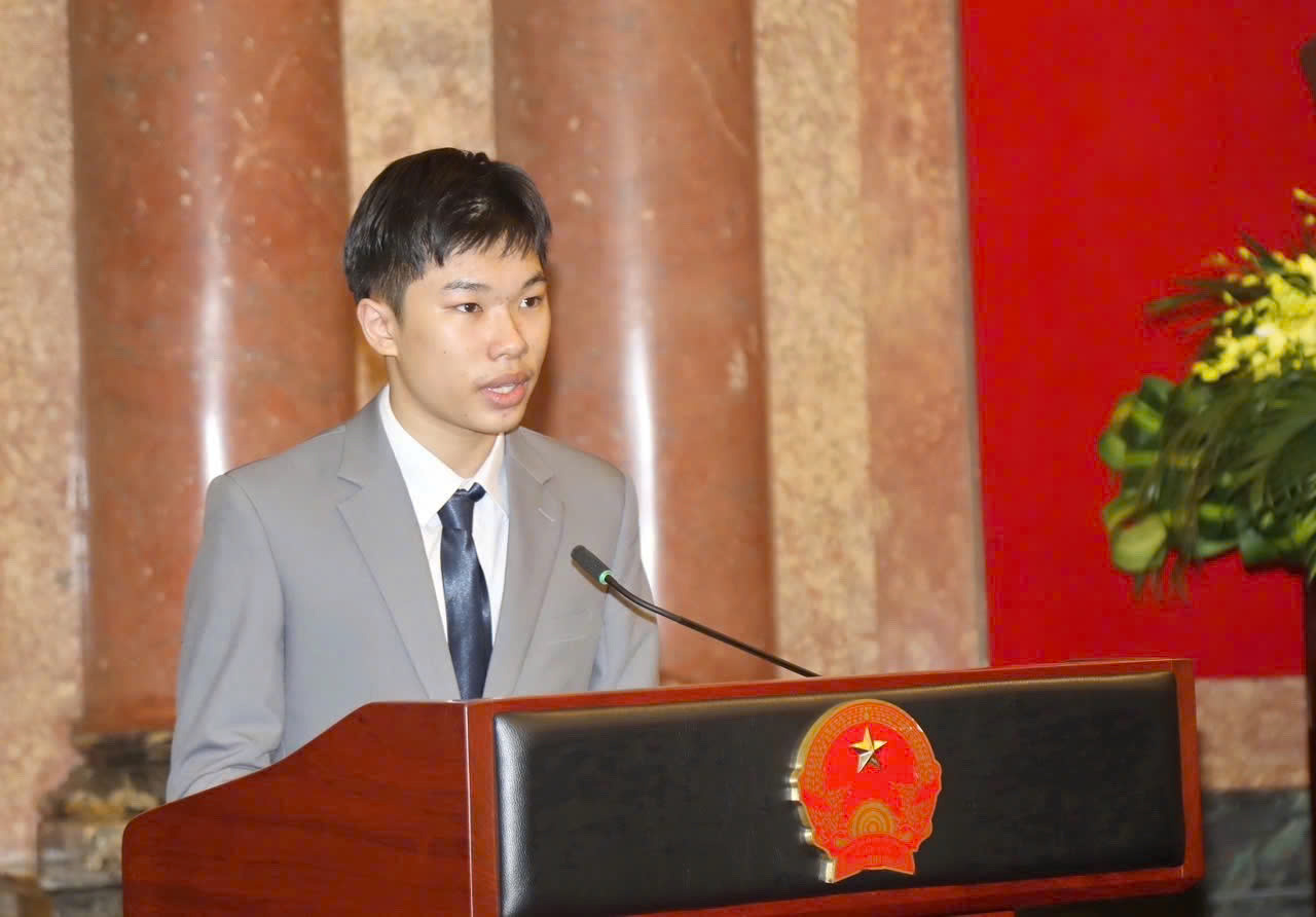 Nguyen The Quan, 19 years old, owner of the International Physics Olympiad Gold Medal in 2025. Photo: Character provided