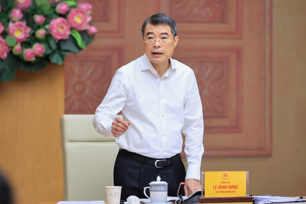 Politburo Member, Prime Minister Le Minh Hung chaired a working session with the Ministry of Industry and Trade on the implementation of assigned tasks in 2026 on April 22. Photo: VGP/Nhat Bac