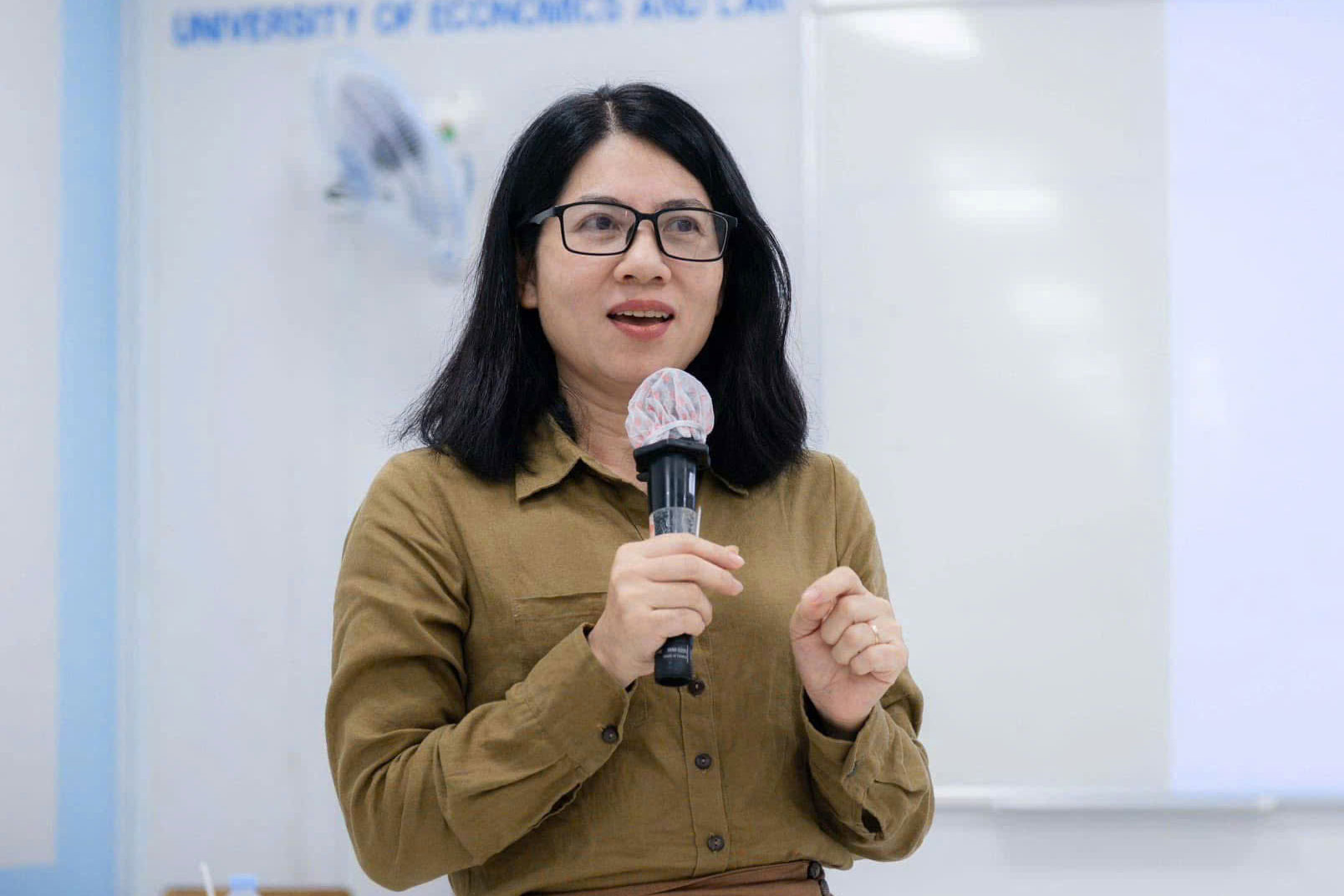 PGS.TS Nguyễn Thị Thu Hòa - Trưởng bộ môn Quản lý công, Trường Đại học Kinh tế - Luật (Đại học Quốc gia TP.HCM). Ảnh: Nhân vật cung cấp