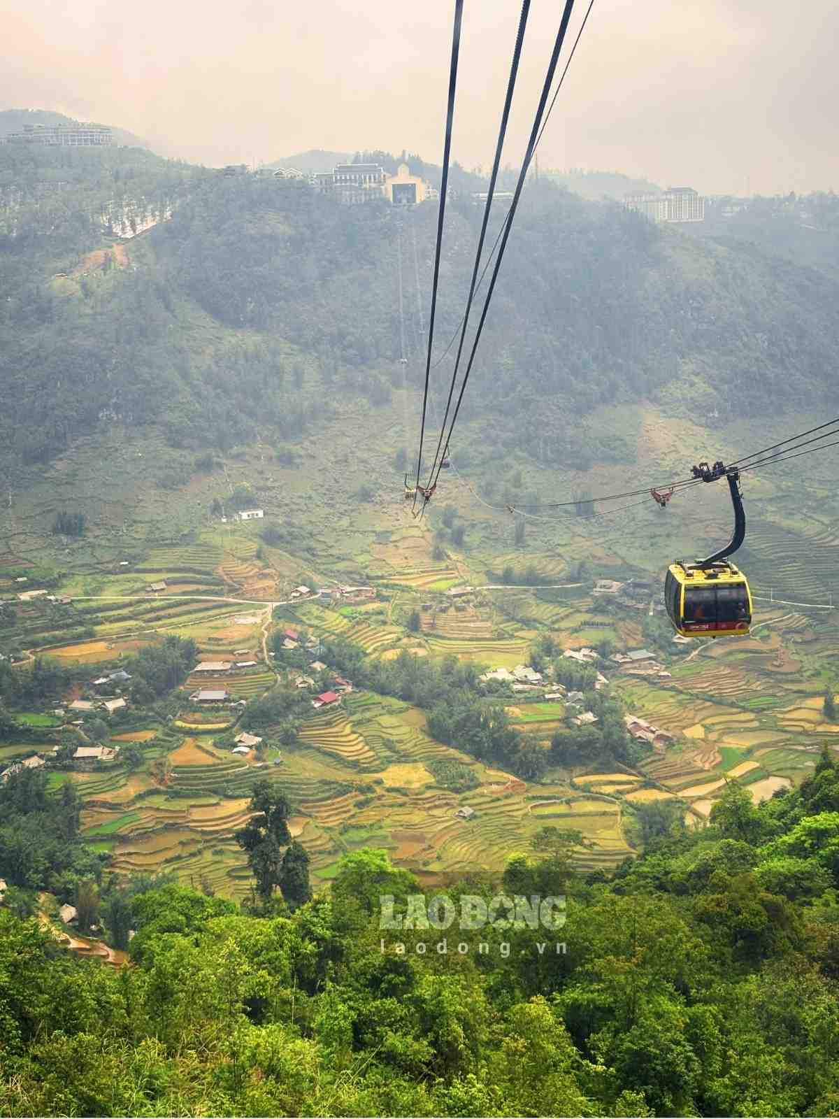 Cáp treo Fansipan ở Sa Pa là cáp treo có độ chênh giữa ga đi và ga đến lớn nhất thế giới (1.410m). Ảnh: Nguyễn Đạt