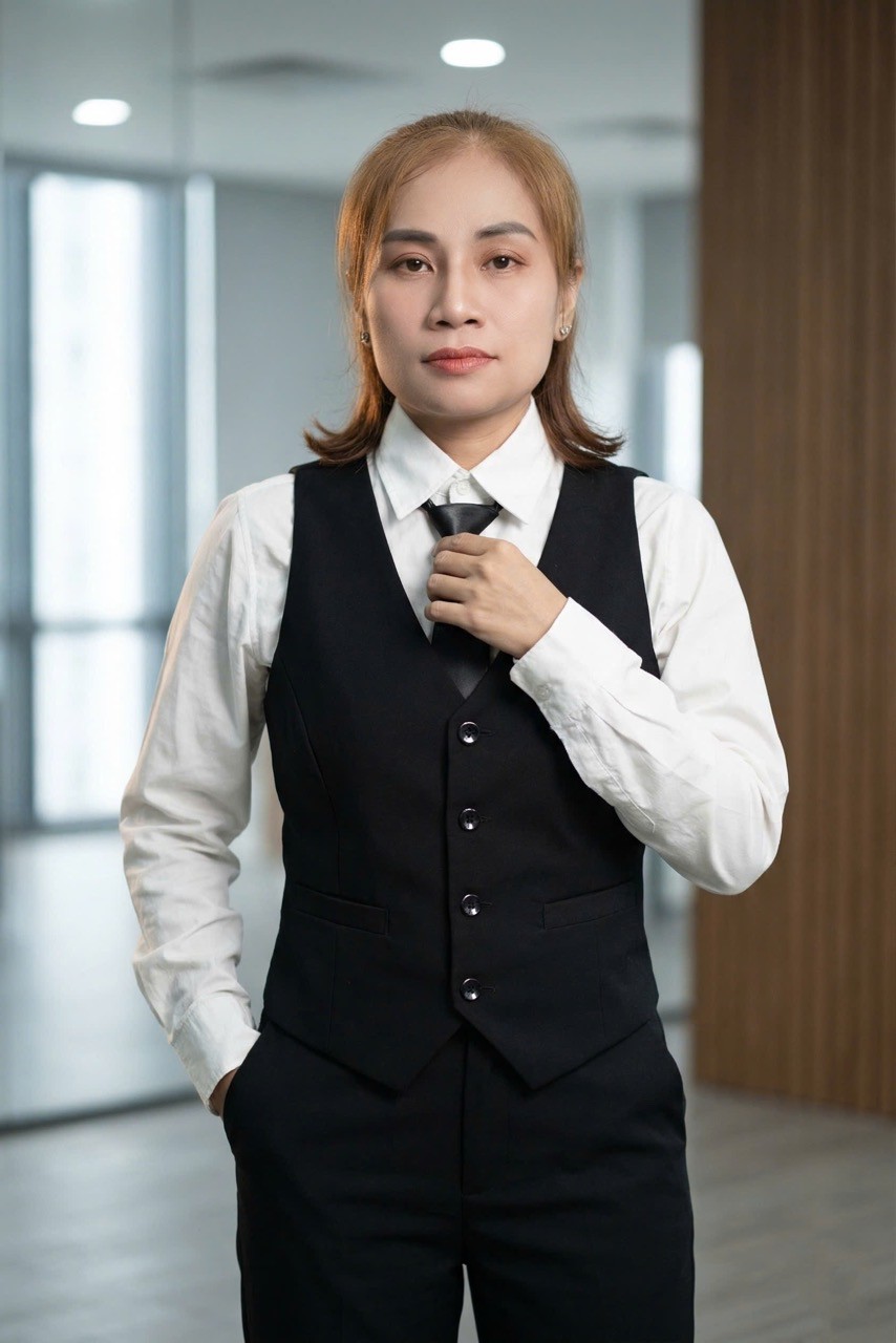 Đạo diễn Phúc Phạm. Ảnh: Đoàn phim.