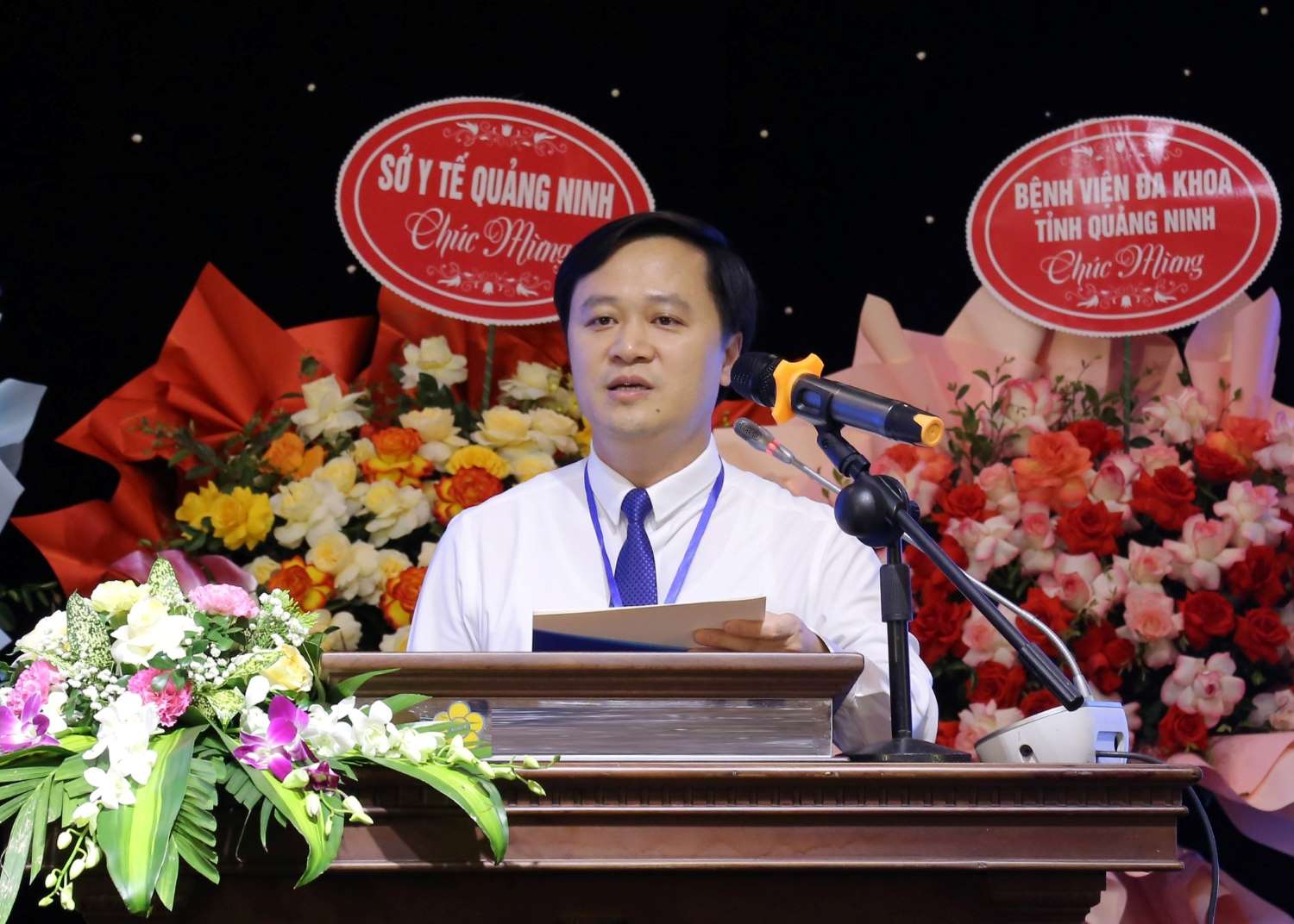 Mr. Bui Manh Hung was appointed Director of Quang Ninh Department of Health. Photo: Quang Ninh Department of Health
