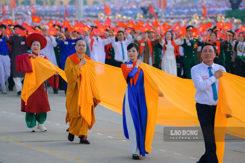 Khối quần chúng Mặt trận Tổ quốc