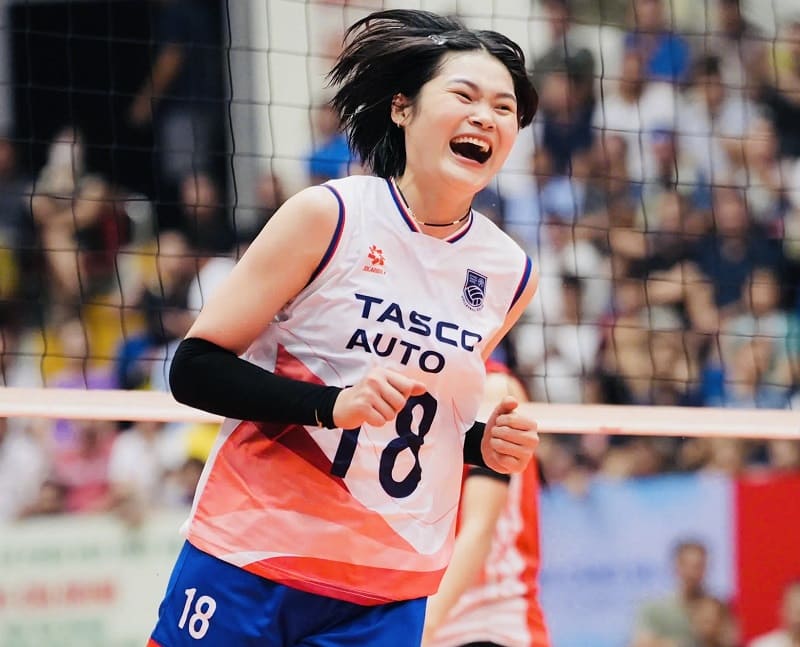 Player Nguyen Thi Uyen will not play for the Hanoi women's volleyball team in Tay Ninh in May. Photo: VFV