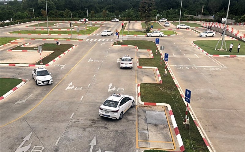 Standards to be met for driving practice teachers