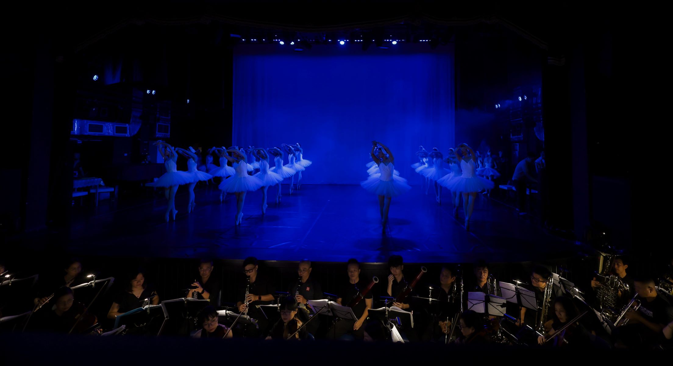 Vở diễn “Hồ Thiên Nga” của Nhà hát Vũ kịch Việt Nam được đánh giá cao về chuyên môn. Ảnh: Hải Nguyễn