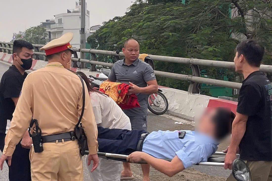 多くの人が転倒して負傷しました。写真:警察提供