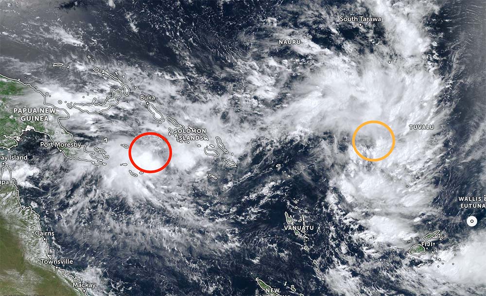 Low pressure connects to low pressure appearing in the South Pacific region. Photo: JMA