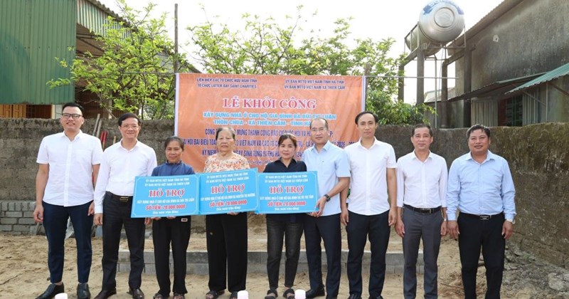 Khởi công xây nhà cho hộ nghèo, cận nghèo tại xã Thiên Cầm