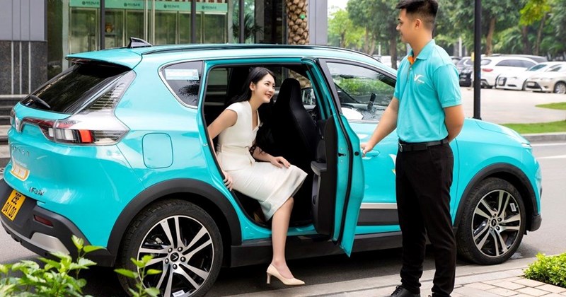Biển số vàng: Gia đình cần mặc đồng phục, đeo phù hiệu?