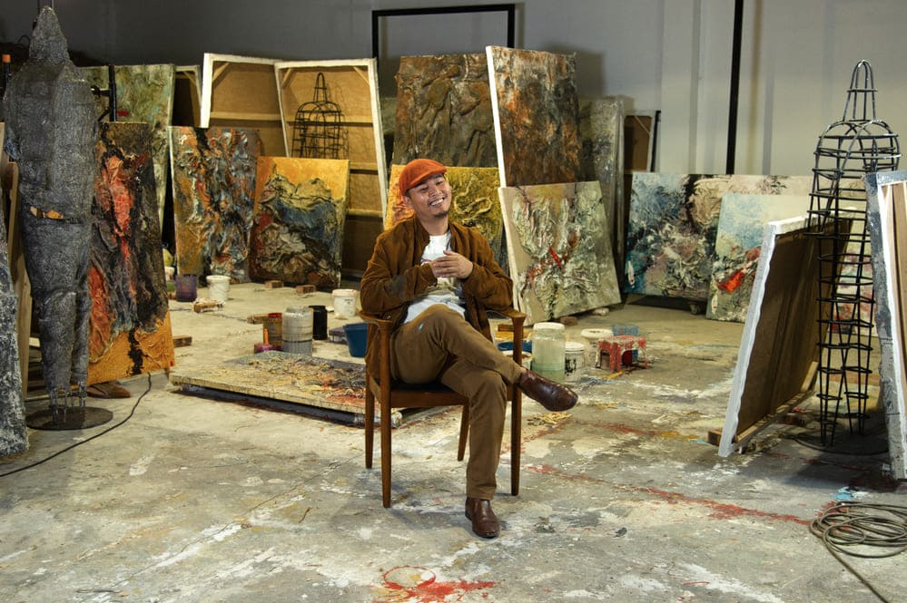 Artist Le Huu Hieu is honored to have a solo exhibition at the Venice Biennale in Italy. Photo: Character provided