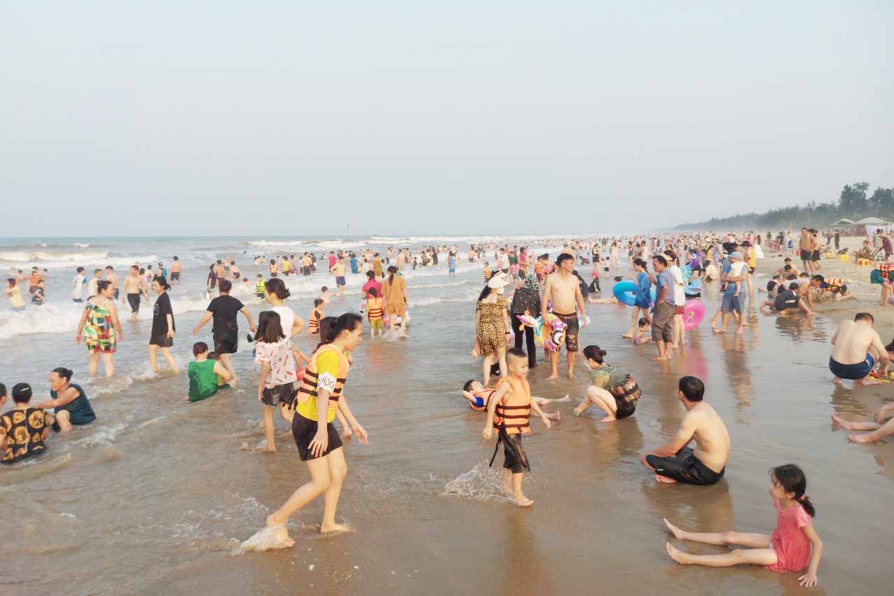 Ha Tinh sets a target for total tourism service revenue in 2026 to reach nearly 7,000 billion VND. Photo: Tran Tuan