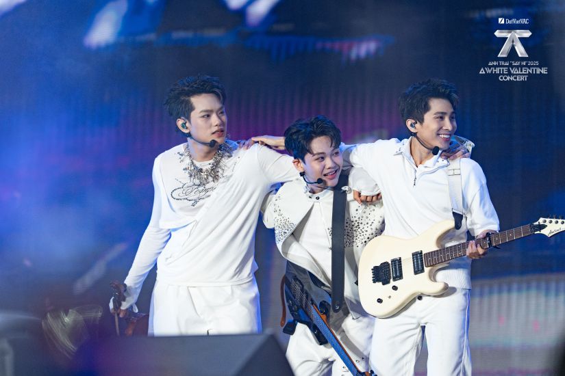 '형님 안녕하세요' 시즌 2 콘서트 데이 2가 16일 저녁 미딘 경기장에서 열렸습니다. 3. 사진: 제작사