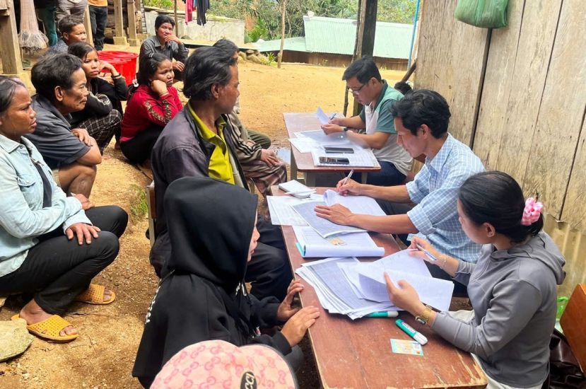 Consulting and career orientation abroad helps Da Nang highland workers have more opportunities to rise out of poverty. Photo: Truong An