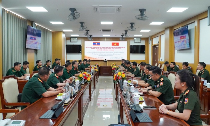 Quang cảnh buổi làm việc. Ảnh: Quang Cường