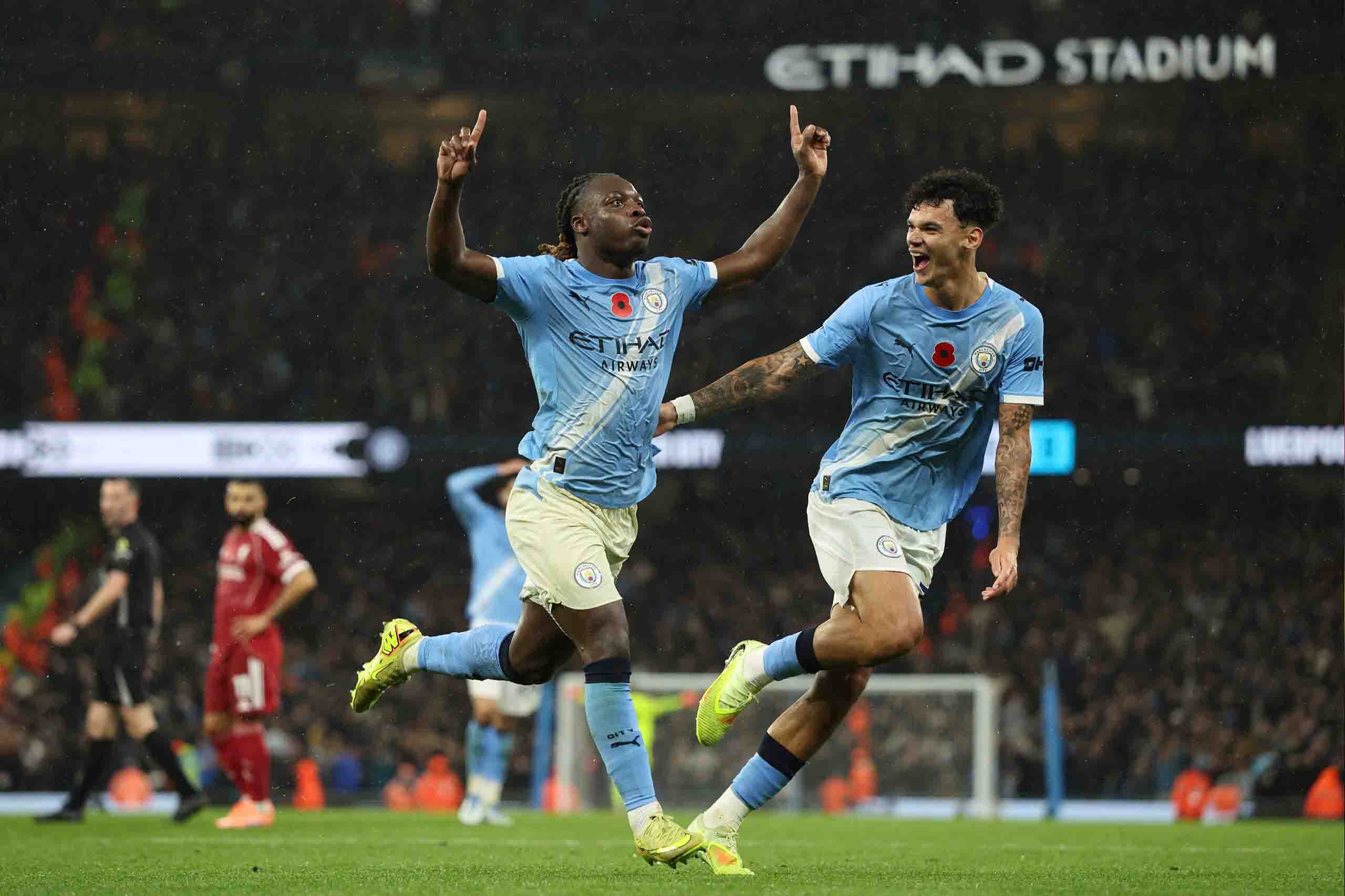 Man City chiếm ưu thế về đối đầu trong mùa này khi tái đấu Liverpool. Ảnh: AFP