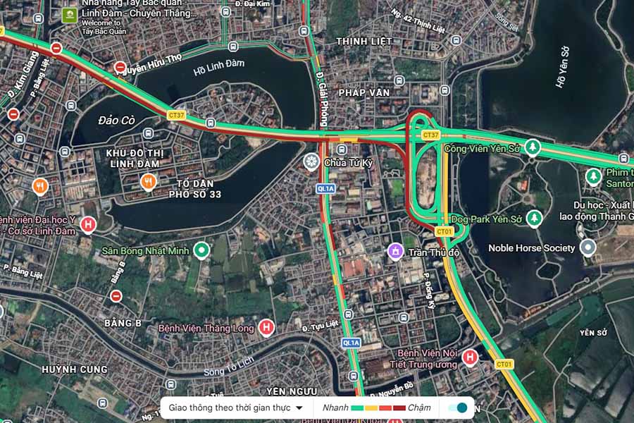 Cập nhật đến 9h sáng 30.4, vành đai 3 hướng đi về đầu cao tốc Pháp Vân - Cầu Giẽ vẫn đông đúc phương tiện, các phương tiện di chuyển chậm. Trên ảnh là tình hình giao thông được cập nhật trên Google Maps. Ảnh chụp màn hình