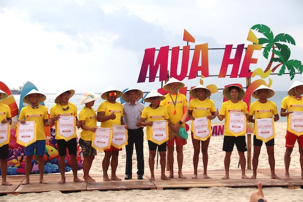 The Management Board of Son Tra Peninsula and Da Nang tourist beaches organizes the 2026 International Sea Rescue Contest, attracting a large number of foreign athletes. Photo: Nguyen Linh