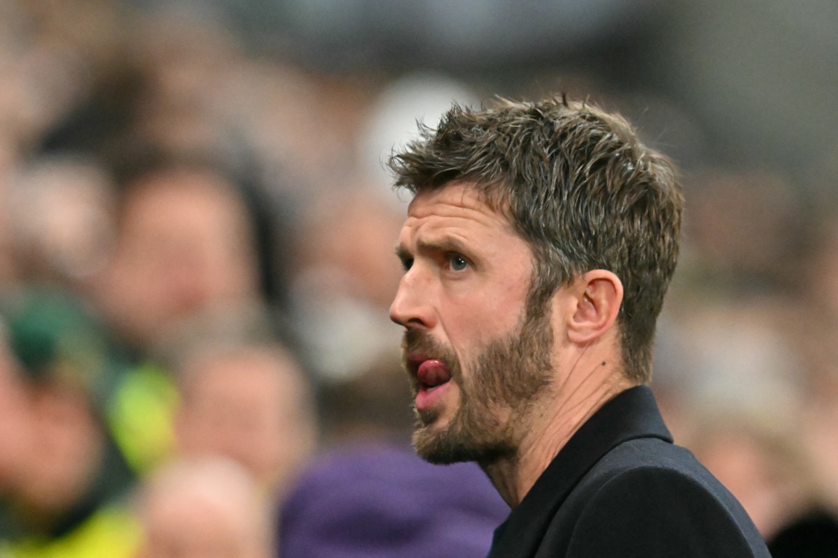 Michael Carrick đang nhận được sự ủng hộ rất lớn. Ảnh: AFP