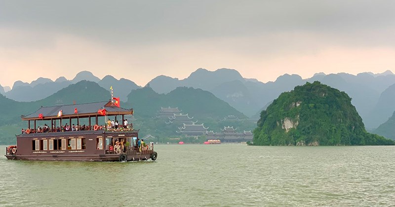 Ninh Bình hướng tới thành phố di sản
