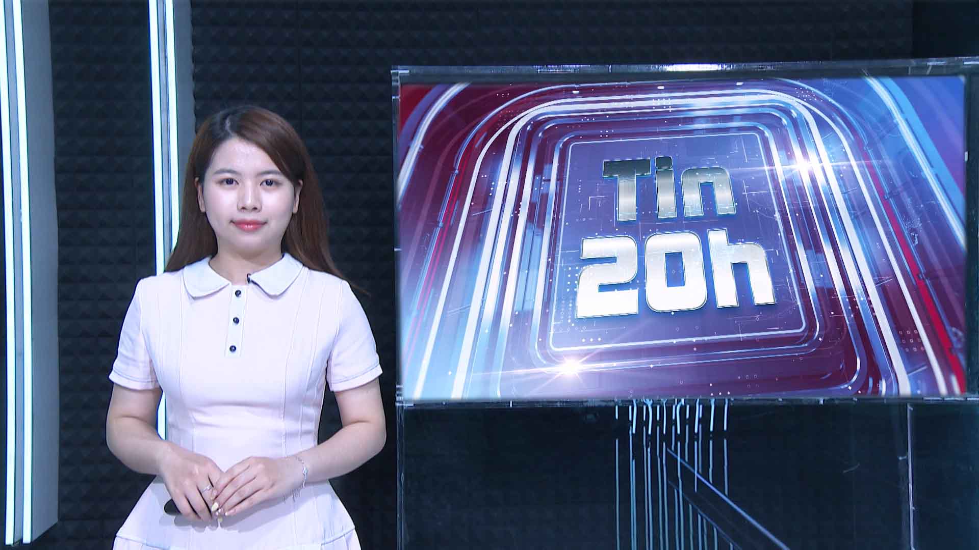 8 PM News: Working through the ceremony, ensuring the progress of site handover for Ring Road 2.5 project