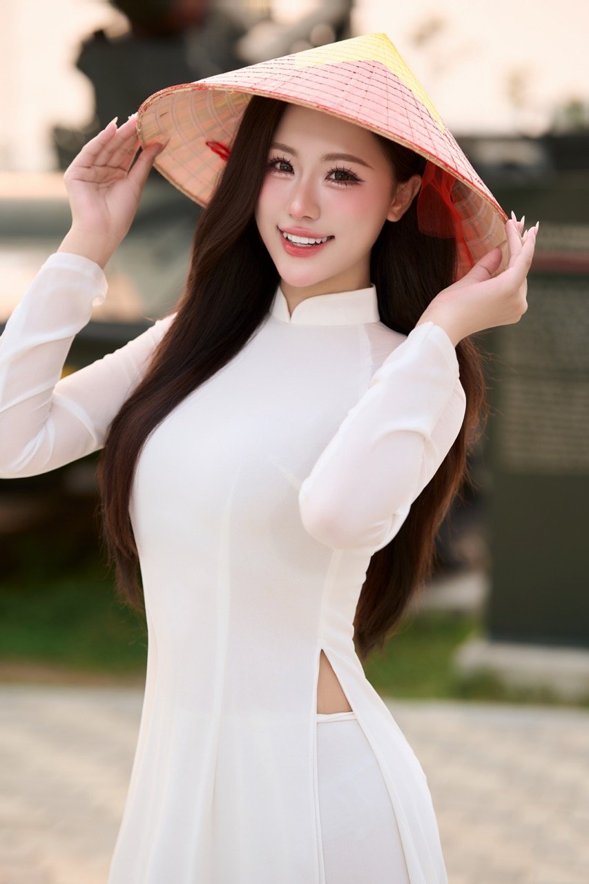 Sau cuộc thi, người đẹp định hướng tiếp tục tham gia các hoạt động văn hóa, giáo dục và cộng đồng, đồng thời lan tỏa hình ảnh áo dài – biểu tượng của người phụ nữ Việt Nam hiện đại, vừa dịu dàng, vừa bản lĩnh.