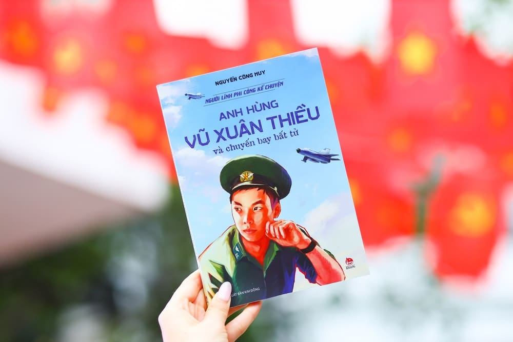  phẩm mới - “Vũ Xuân Thiều và chuyến bay bất tử”
