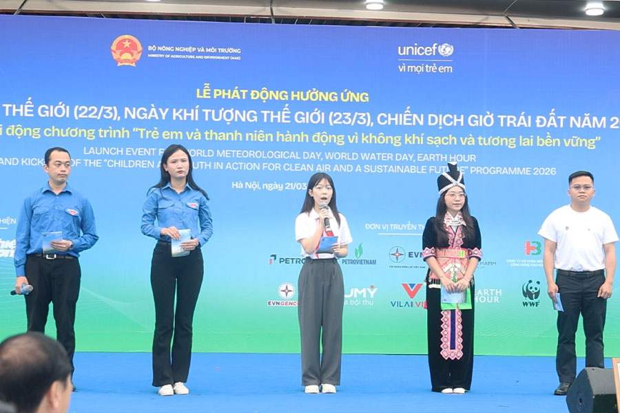 Minh Ngọc và Hương Giang là một trong các đại sứ