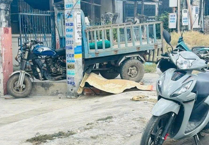 Scene of a traffic collision on National Highway 1, passing through Cam Ranh ward, Khanh Hoa province on April 30. Photo: Khanh Hoa