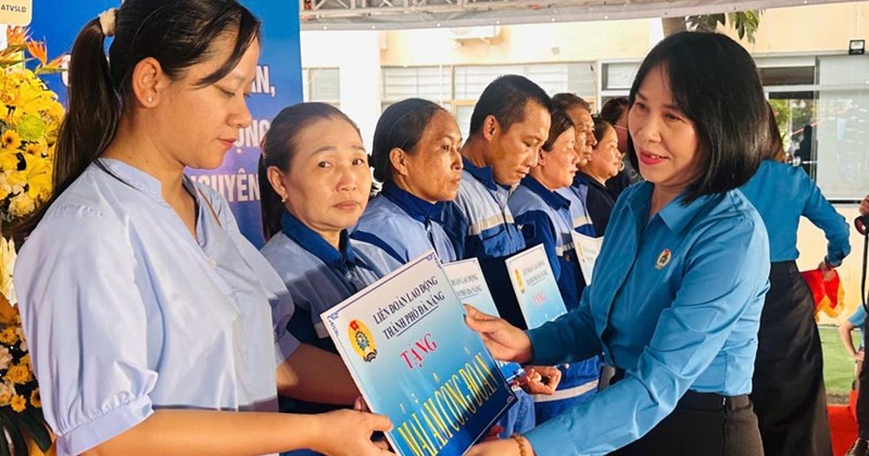 Đà Nẵng: Liên đoàn Lao động chăm lo thiết thực cho công nhân trong Tháng Công nhân