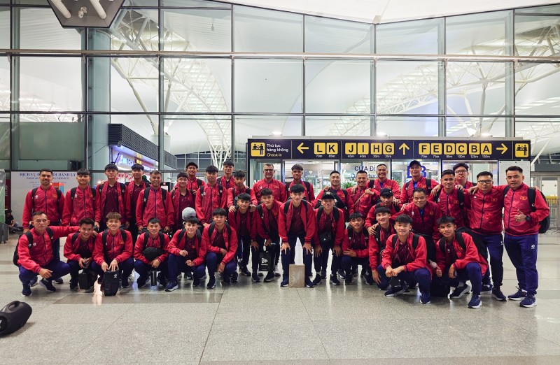 U17 Vietnam departs for Saudi Arabia to participate in the 2026 AFC U17 Championship finals. Photo: VFF