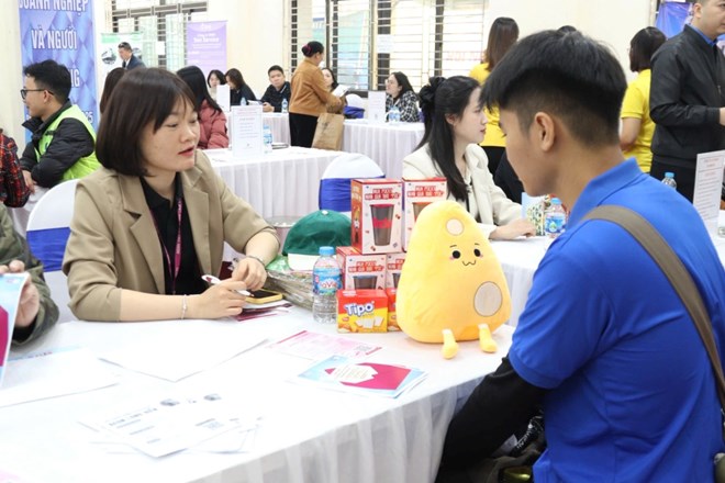40 doanh nghiệp tham gia phiên giao dịch việc làm phường Hà Đông