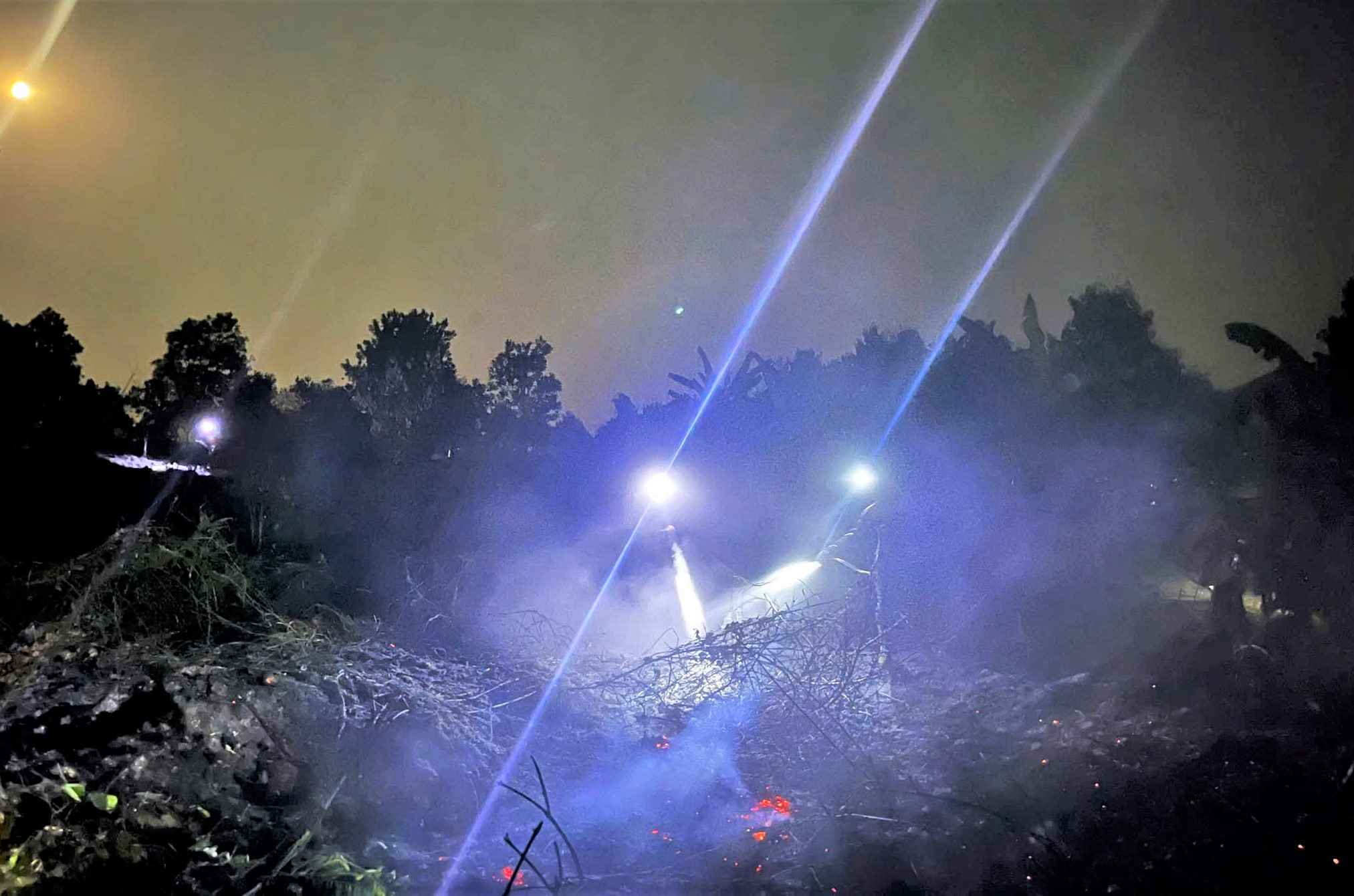 Vụ cháy được các lực lượng khống chế, dập tắt kịp thời. Ảnh: Phúc Khánh 