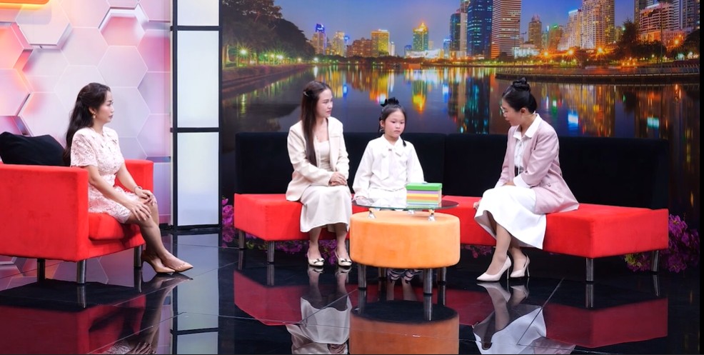 The mother burst into tears because of her daughter's confidences. Photo: Producer.