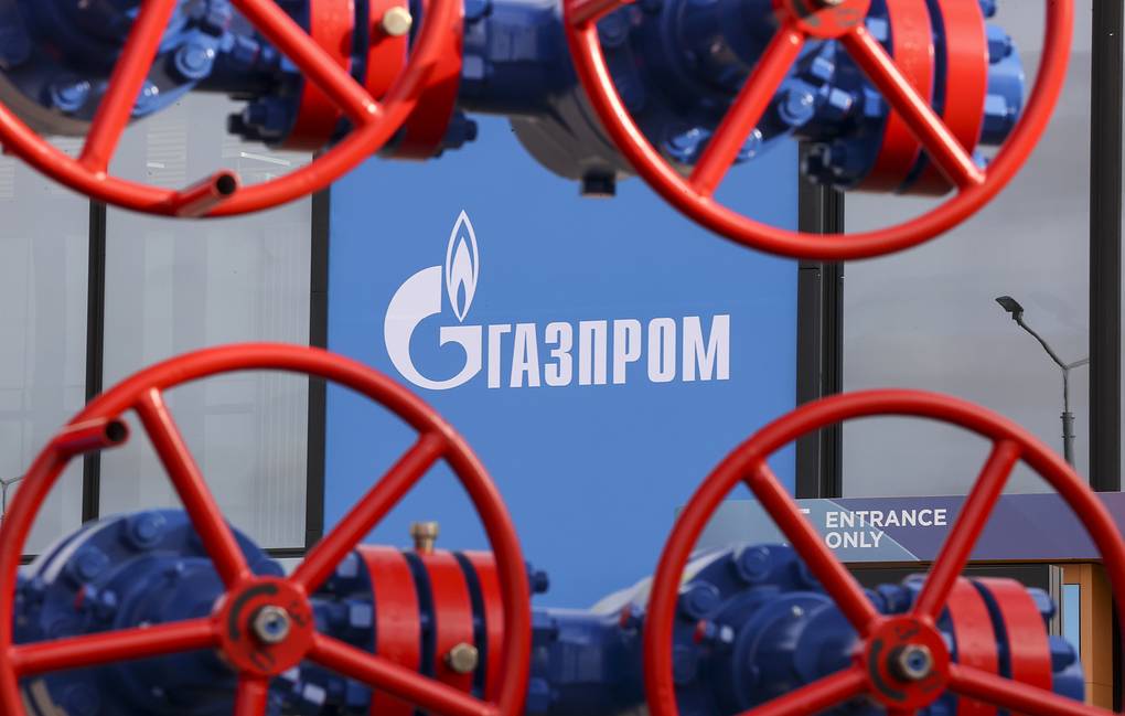 Gazprom warns that the severe cold snap entering Europe next week will prolong the heating season, pushing gas reserves into serious depletion. Photo: TASS