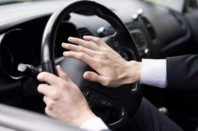 Những trường hợp bị thu hồi giấy phép xe tập lái. Ảnh: Thùy Dương