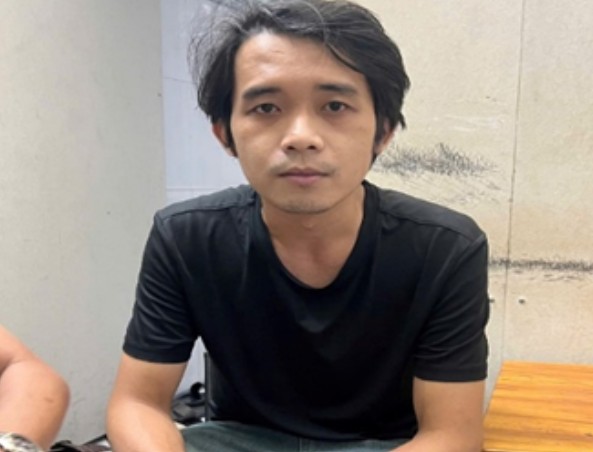 Đối tượng Nguyễn Đức Truyền bị lực lượng chức năng bắt tạm giam sau một thời gian lẩn trốn. Ảnh: Công an cung cấp

