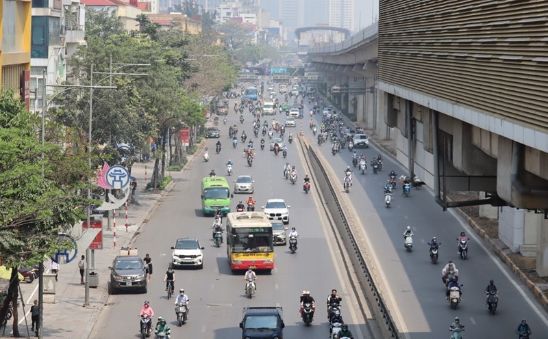 Weather forecast for tomorrow April 5 in the North: sunny in the afternoon, with intense heat in some places. Photo: Khuong Duy
