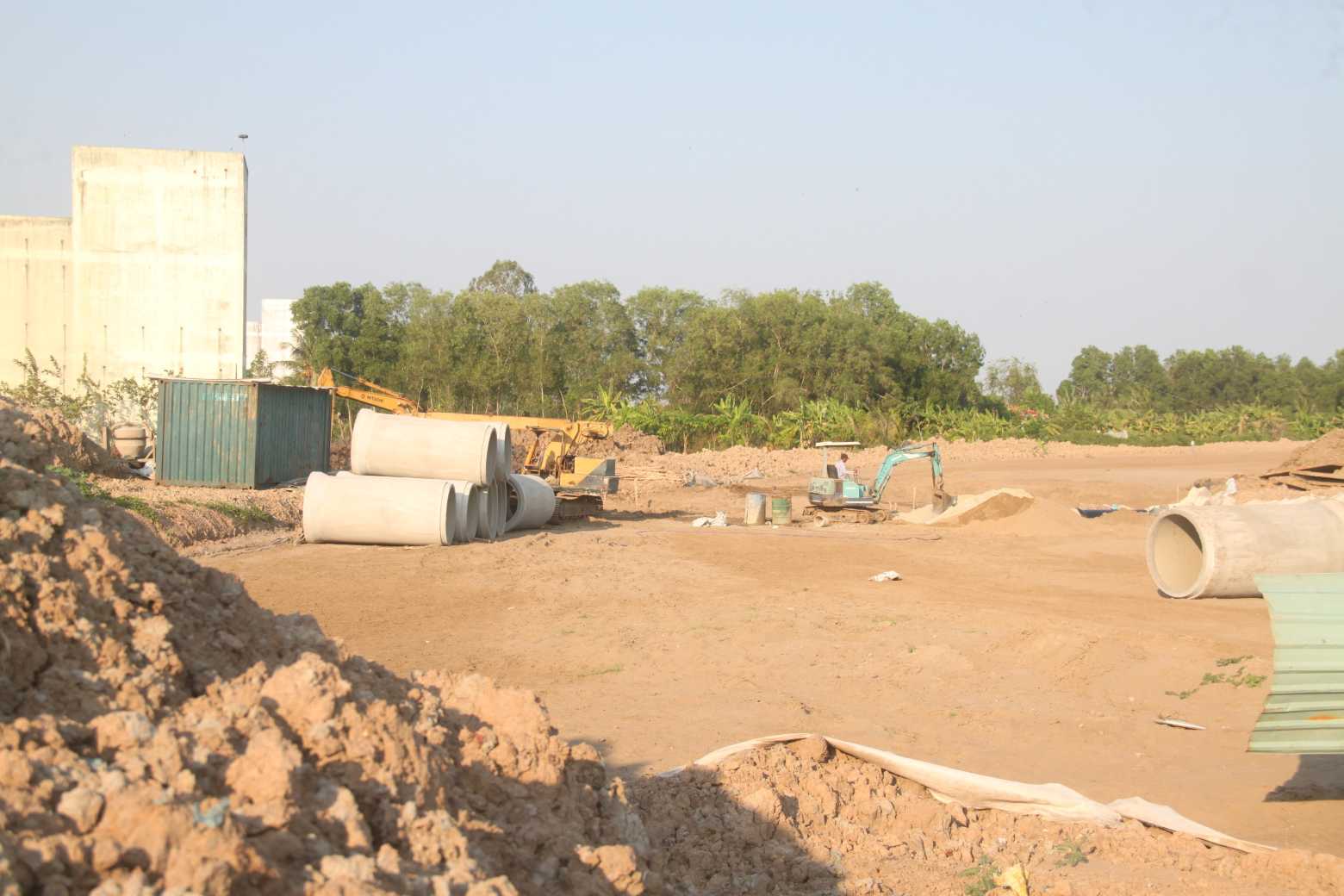 Cà Mau quyết tâm giải ngân vốn đầu tư công ngay từ đầu năm, các dự án có mặt bằng đến đâu thi công đến đó. Ảnh: Nhật Hồ.