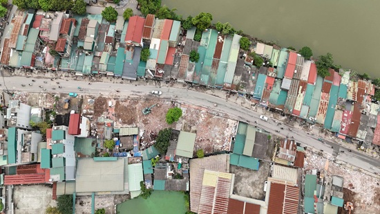 Hà Nội: Siết vi phạm đất đai, Thanh Liệt cắt điện toàn bộ xưởng trái phép. Ảnh: Minh Long