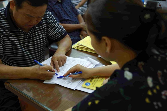 Trường hợp công chức được lùi nghỉ hưu 3 tháng. Ảnh: Hải Nguyễn