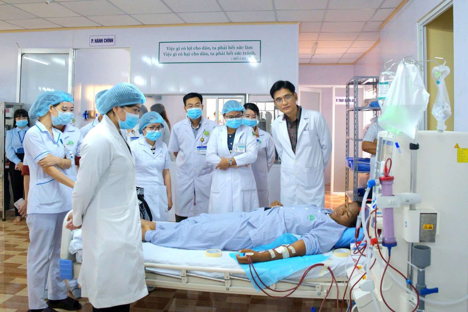 Patients undergoing dialysis at Di Linh Regional Medical Center. Photo: Anh Khoa