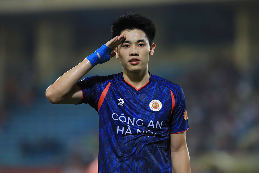 Hanoi Police Team continues to maintain its advantage on the V.League 2025-2026 rankings. Photo: Minh Dan