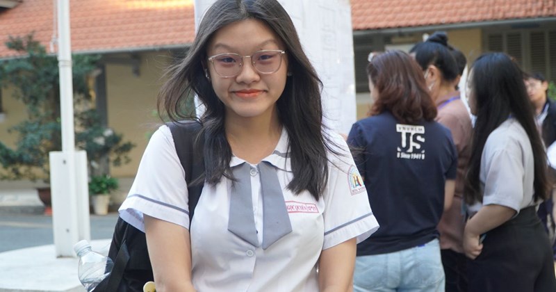 Thí sinh lộ nhiều cảm xúc trong kỳ thi đánh giá năng lực