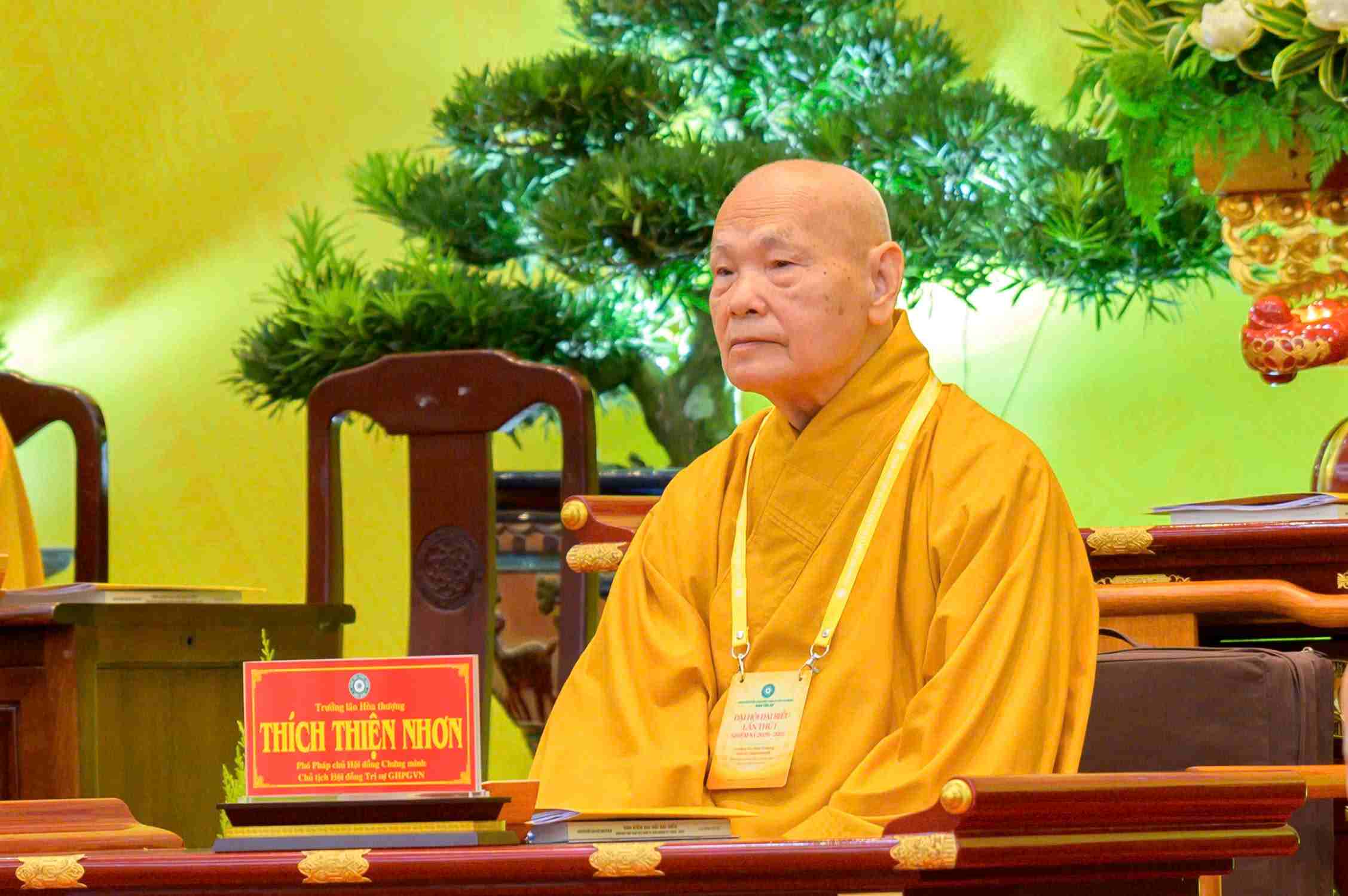 Trưởng lão Hòa thượng Thích Thiện Nhơn - Phó Pháp chủ, Chủ tịch Hội đồng Trị sự Giáo hội Phật giáo Việt Nam tại đại hội. Ảnh: Trung Thắng